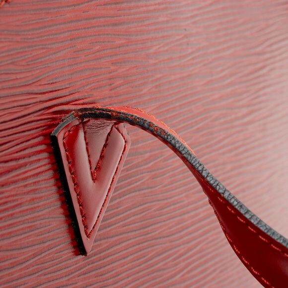 Louis Vuitton Vintage Epi Leather St. Jacques PM Shoulder Bag - Picture 13 of 16